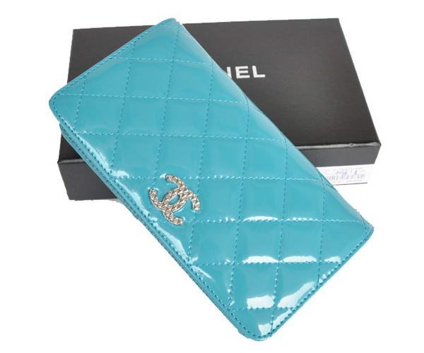Fake Chanel Patent Leather Bi-Fold Wallet A31508 Green Online